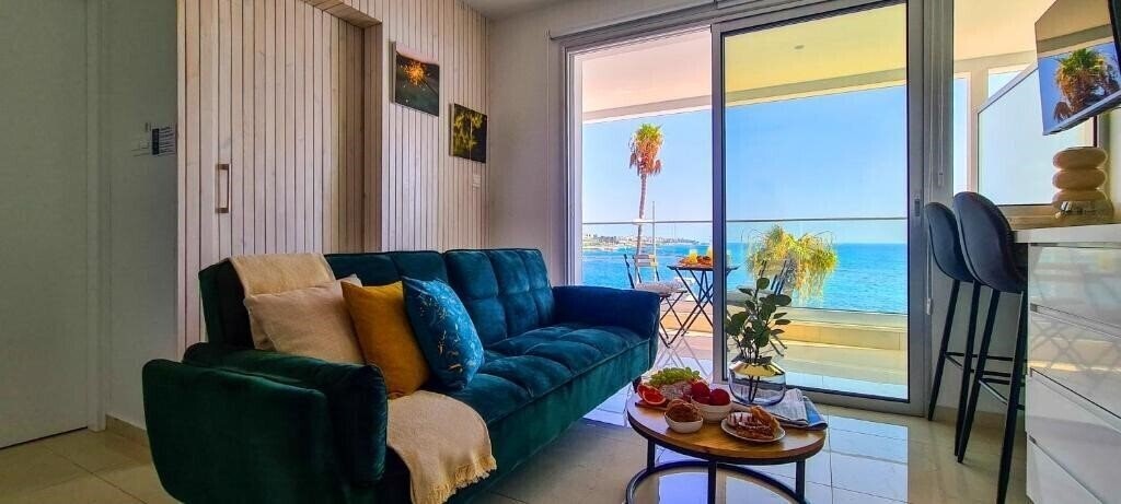Изображение Phaedrus Living: Seaview Emerald Flat Lighthouse 48 2*