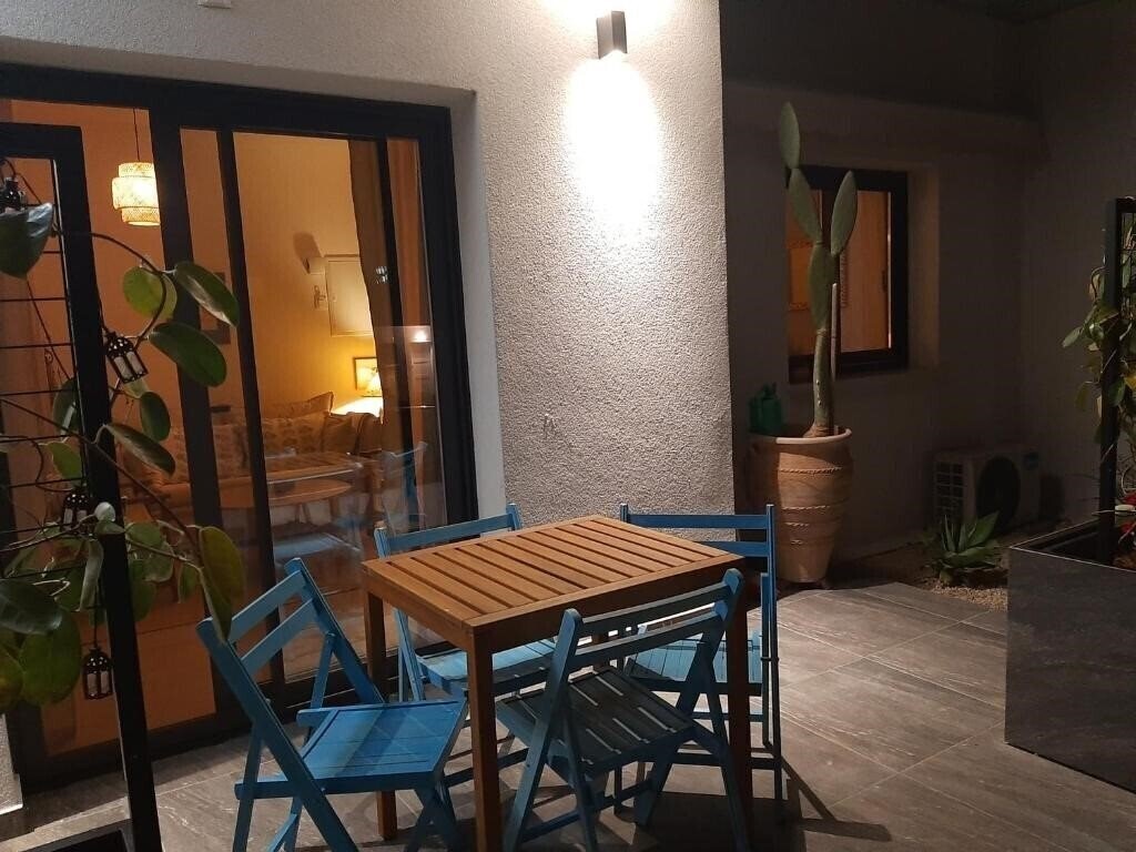 Фотография Shades of Blue Apartment. 2*