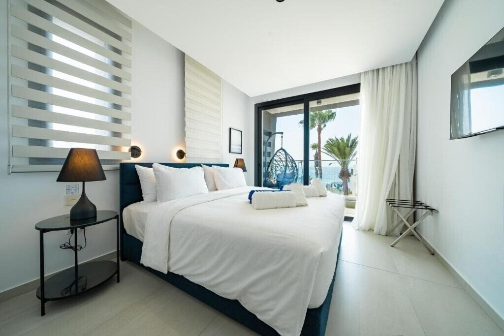 Зображення Waterside Sea View Apartments 2*