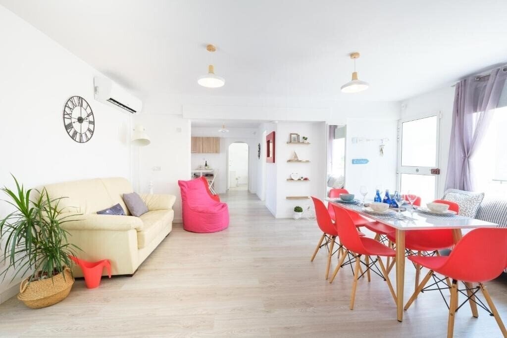 Фото Seaview 3 Bedroom Kings Road Penthouse 2*