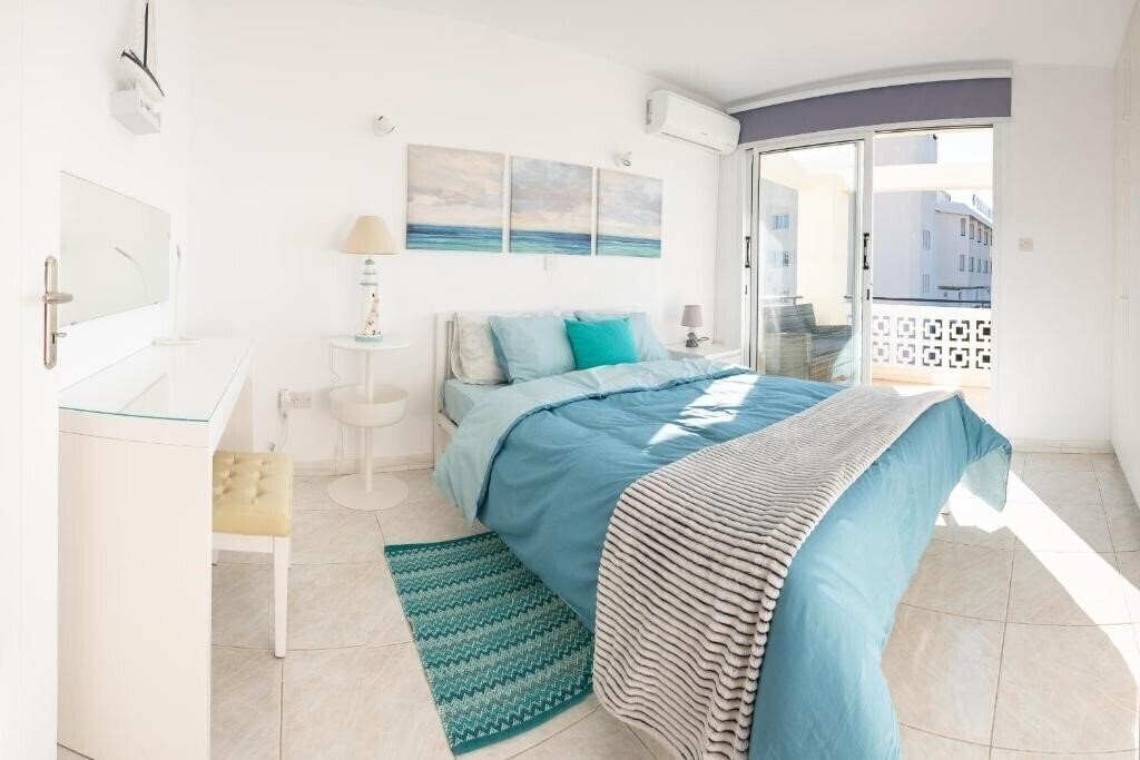 Картинка Seaview 3 Bedroom Kings Road Penthouse 2*