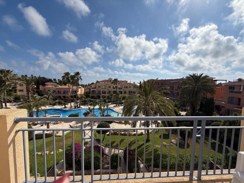 Фото Limnaria Gardens - 1 Bedroom, Sunny Apartment With Stunning Pool Views 2*