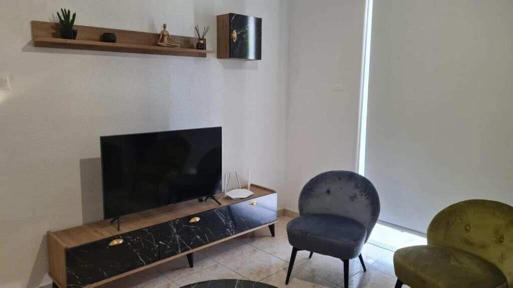 Картинка Laertis Apartments, by IMH Travel & Tours 2*