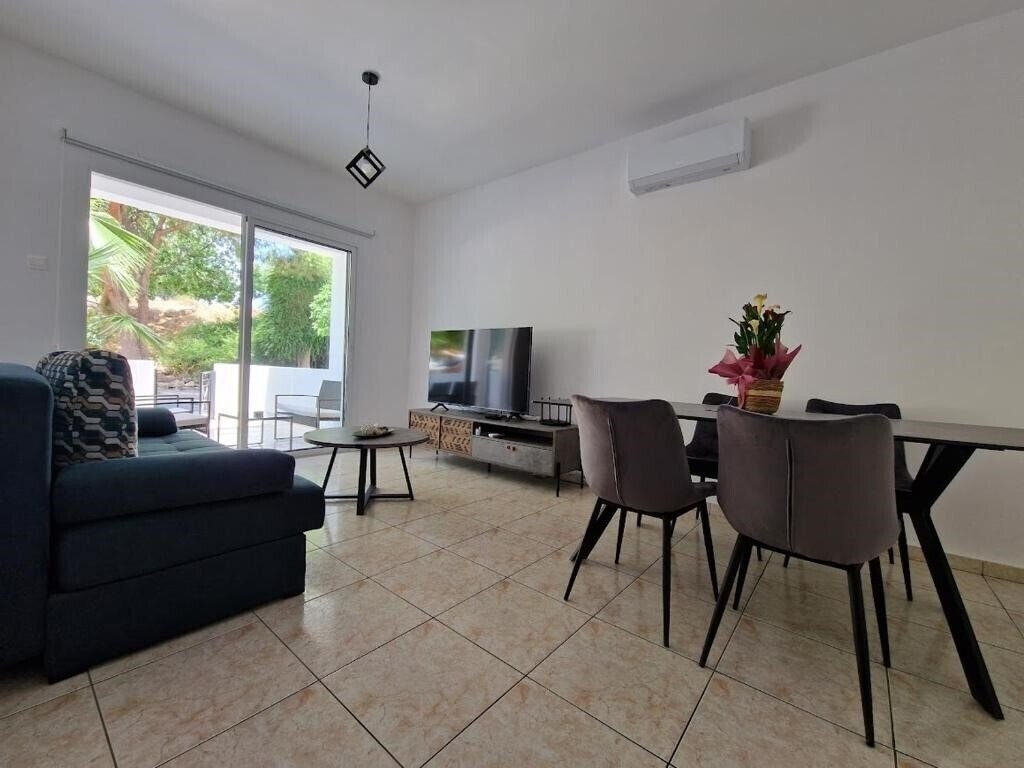 Фото Laertis Apartments, by IMH Travel & Tours 2*