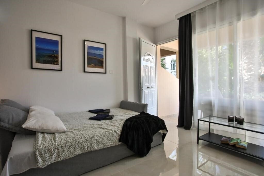 Фото MyCyprusStay - Jo's Cosy 1 Bedroom Apartment 4*