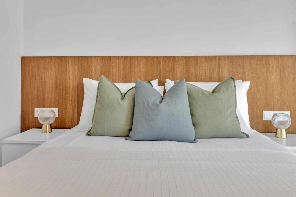 Фотографія Phaedrus Living Alkminis Seaview Suites Litore 2*