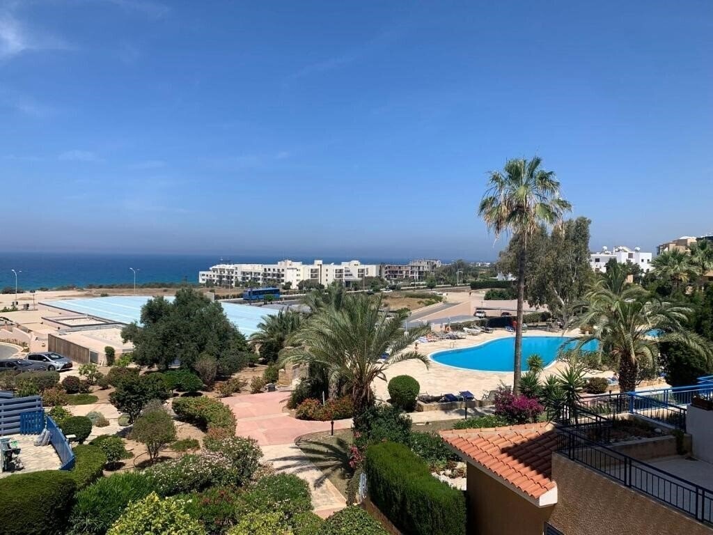 Отель Kings Palace - Stylish, Modern 2 Bed With Sea Views 3*