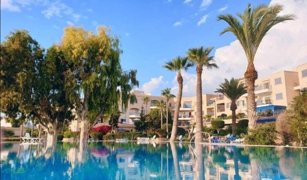 Фотография H&O Best Apt In Paphos! 3*