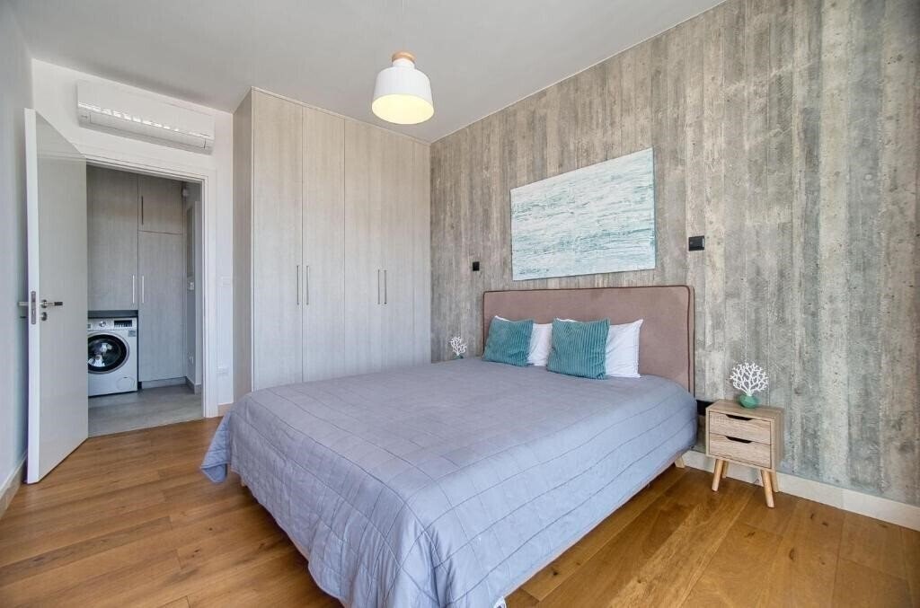 Картинка Avenue 202 1 Bedroom Apartment 3*