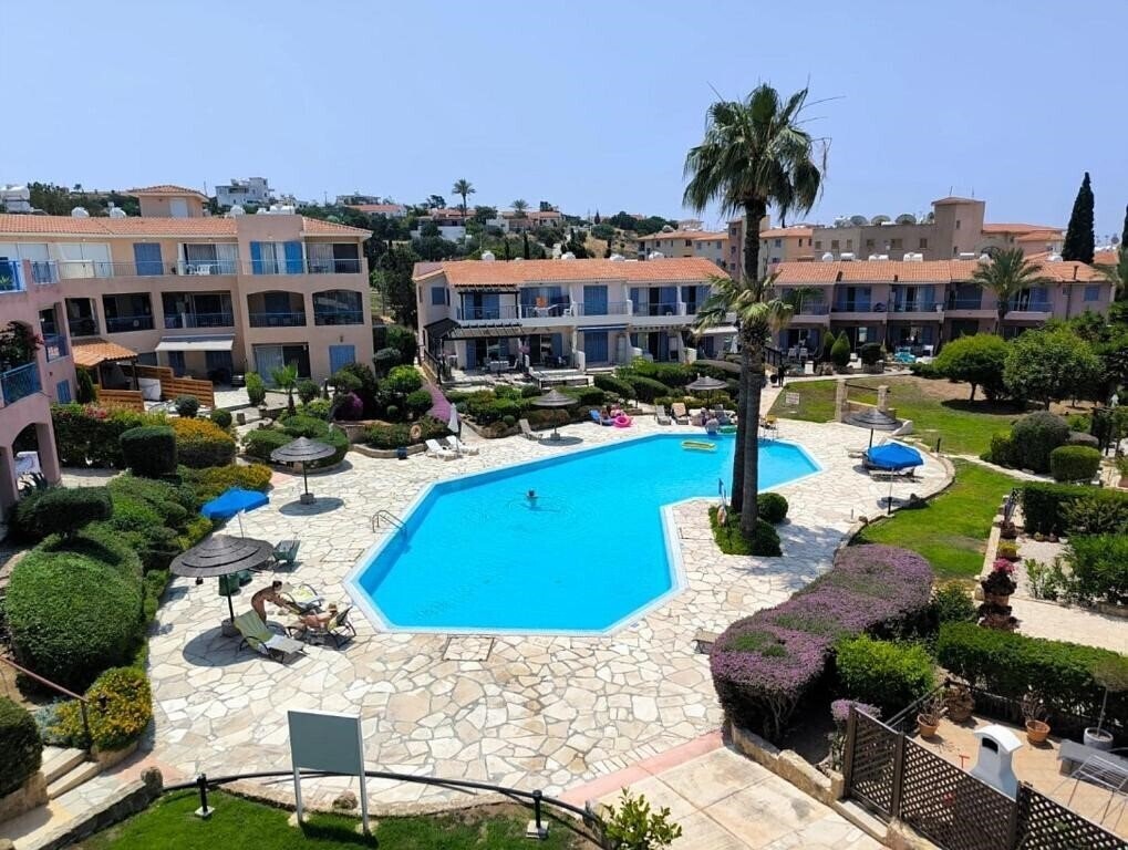 Готель H&O Regina Seaside Nest 3*