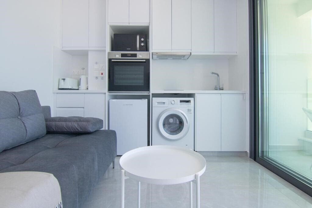 Изображение Phaedrus Living: Marina Sea View Flat 214 Gold 3*