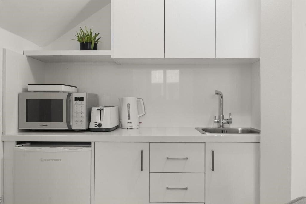 Фото Phaedrus Living: Alkminis Seaside Suites Sand 3*