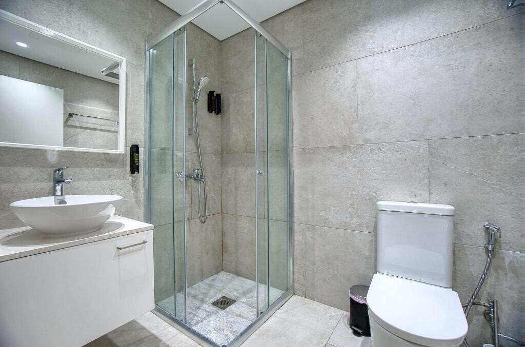 Изображение Avenue 102 1 Bed 3*