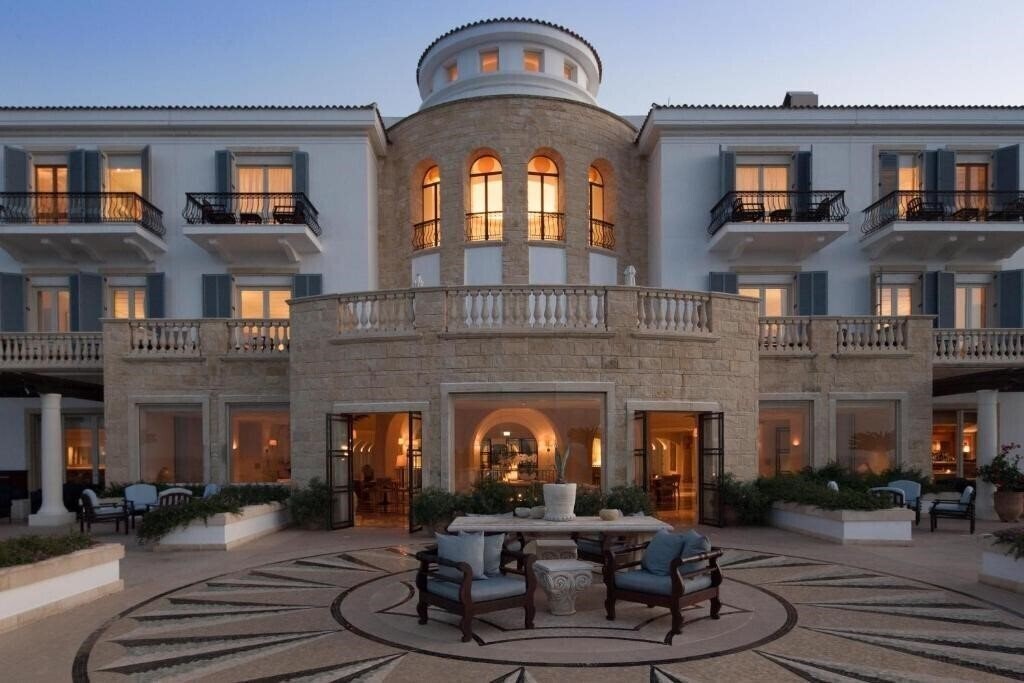 Фотографія Anassa 5*