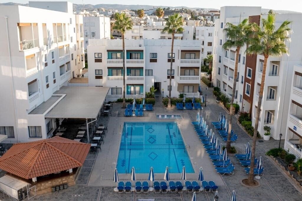 Фото Damon Hotel Apts Cat. A 4*