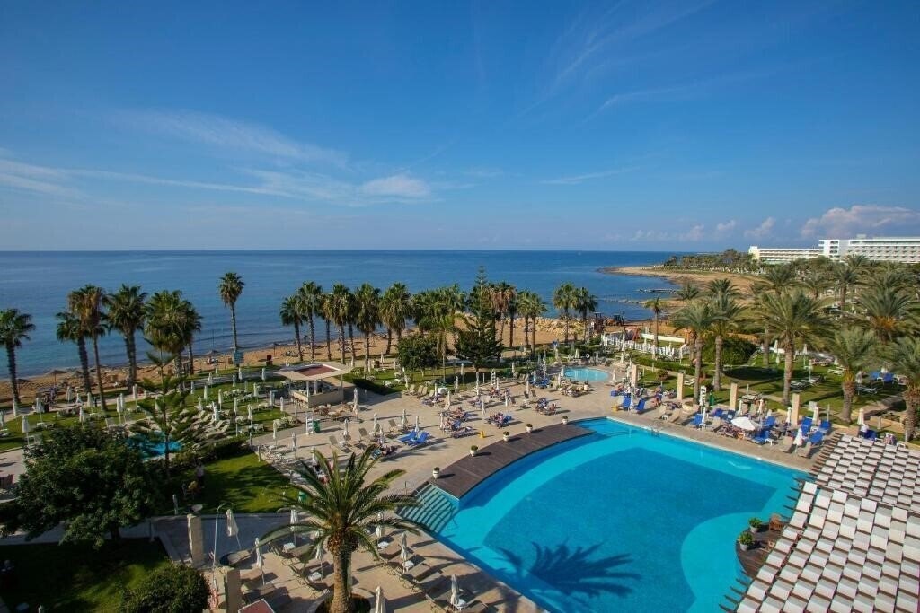 Отель Louis Ledra Beach 4*