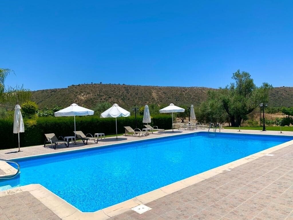 Отель Himonas Apartments 3*