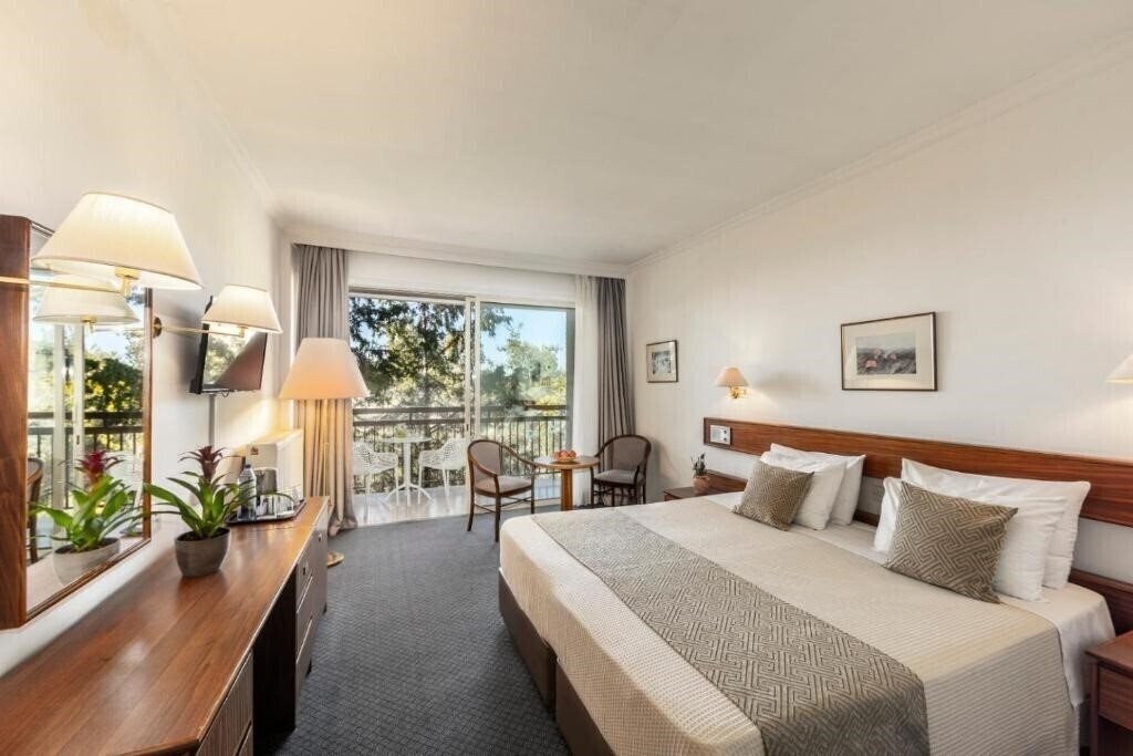 Фото Forest Park 4*