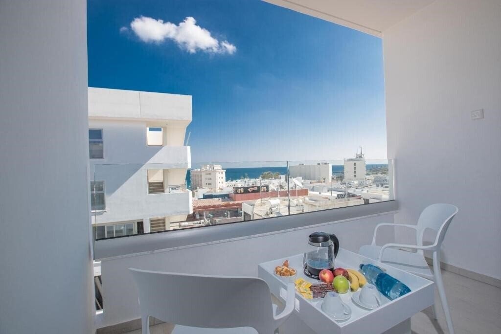 Фотографія Kokkinos Boutique Hotel 3*