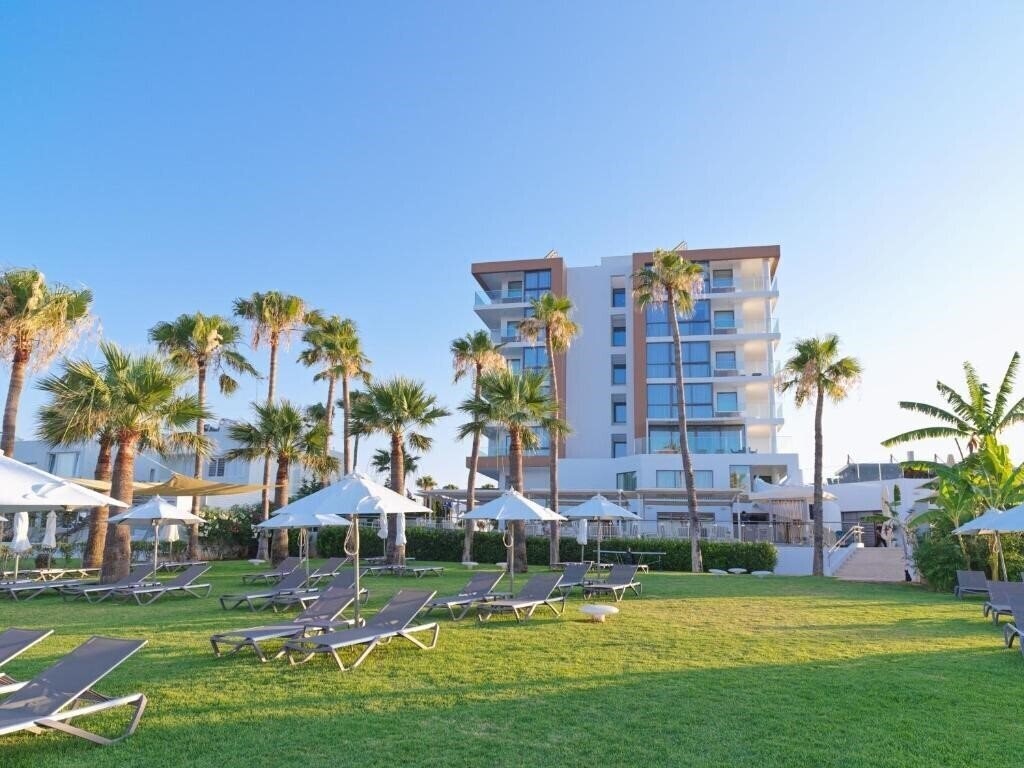 Картинка Leonardo Crystal Cove Hotel & SPA 4*