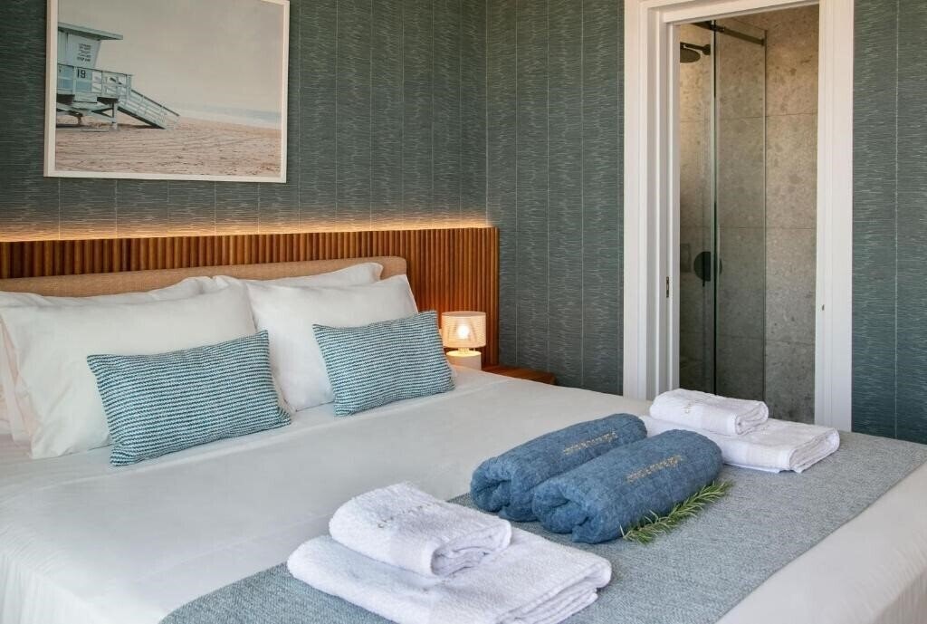 Фото Chris Le Mare Gold Luxury Villa вилла