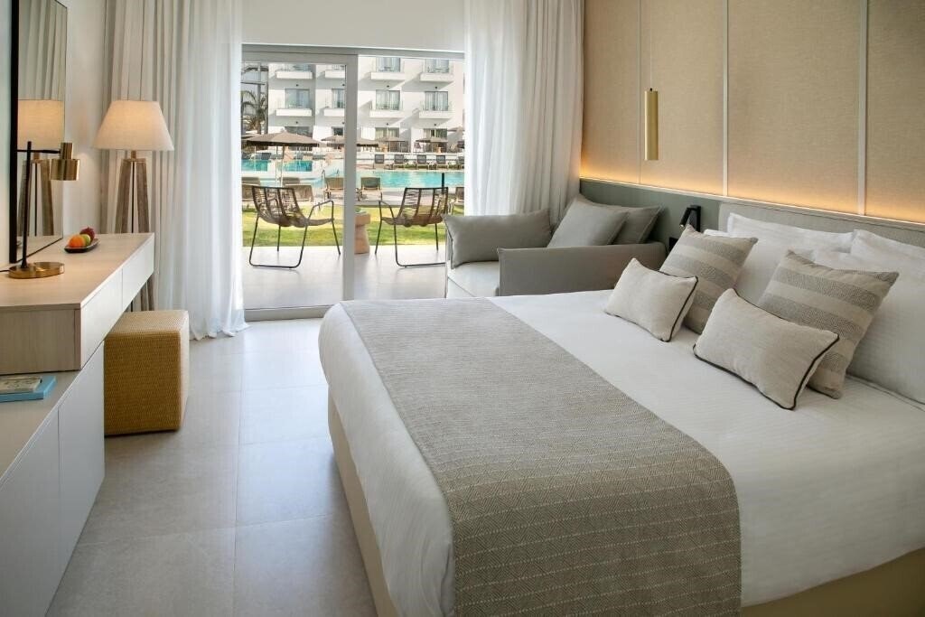Изображение Atlantica Aqua Blue Hotel 4*