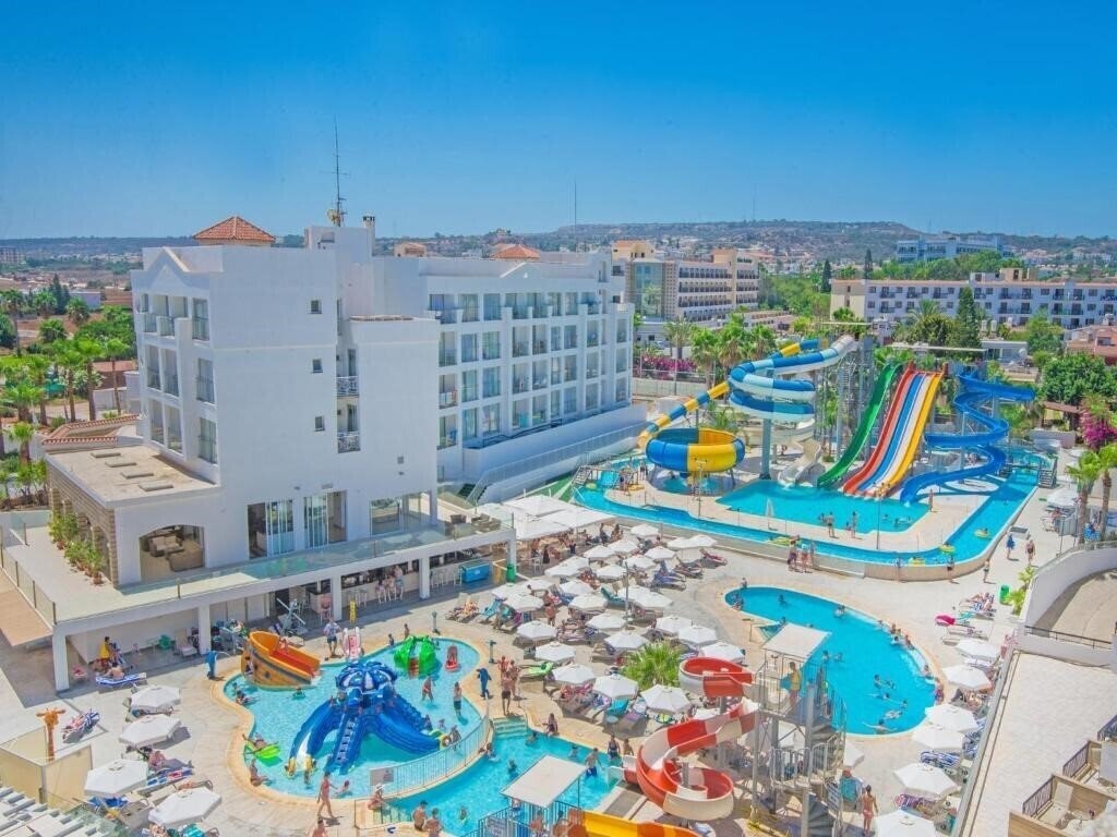 Отель Anastasia Waterpark Beach Resort 4*