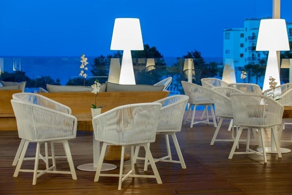 Фото Odessa Hotel 4*