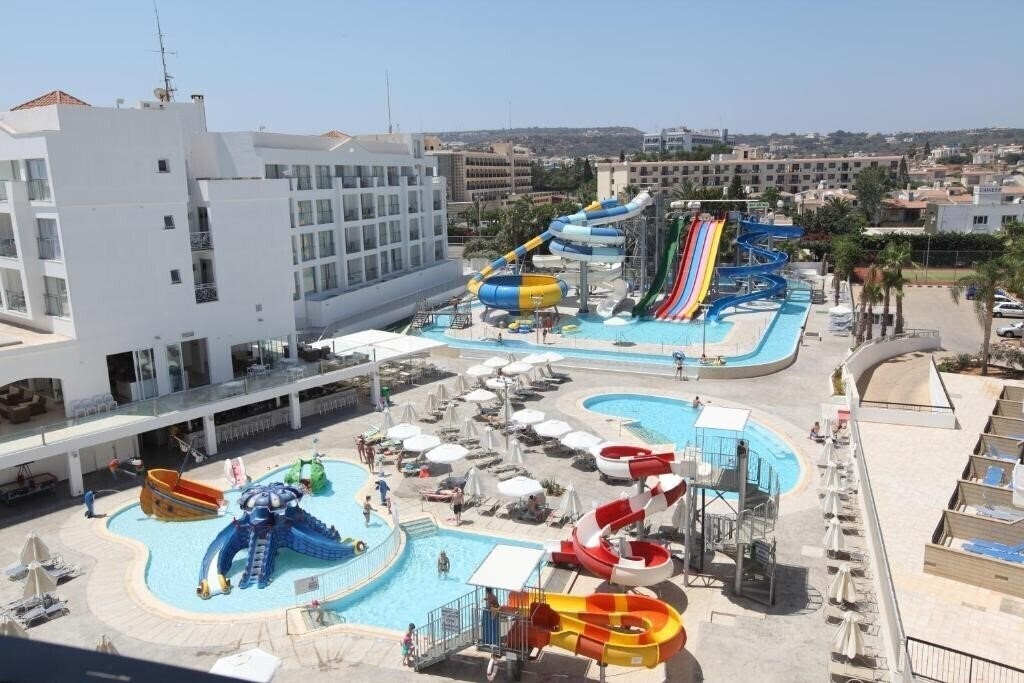 Отель Anastasia Hotel Apartments 4*
