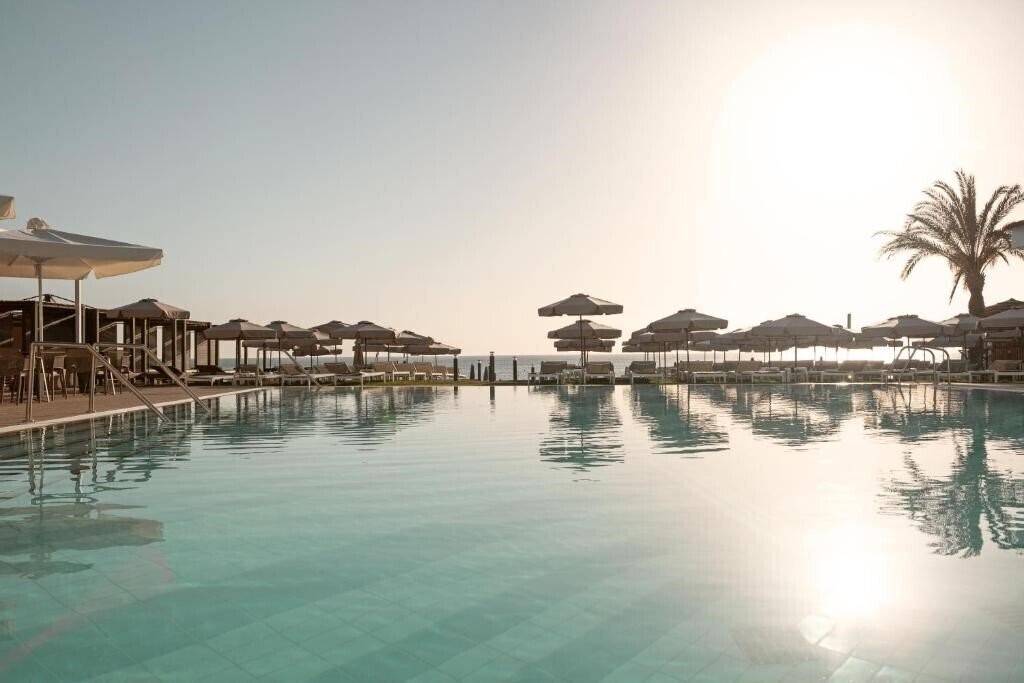 Зображення Sunprime Protaras Beach 4*