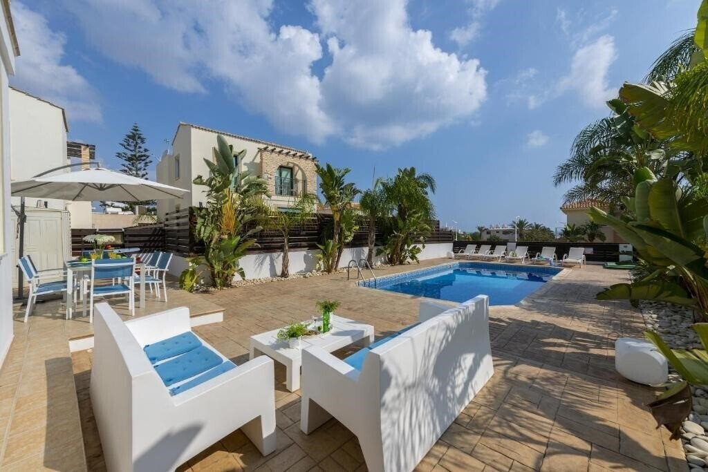 Готель Protaras Villa Alexa 4*