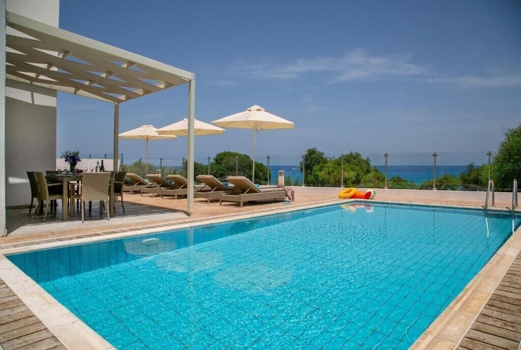 Отель Althea Kalamies Luxury Villas 5*