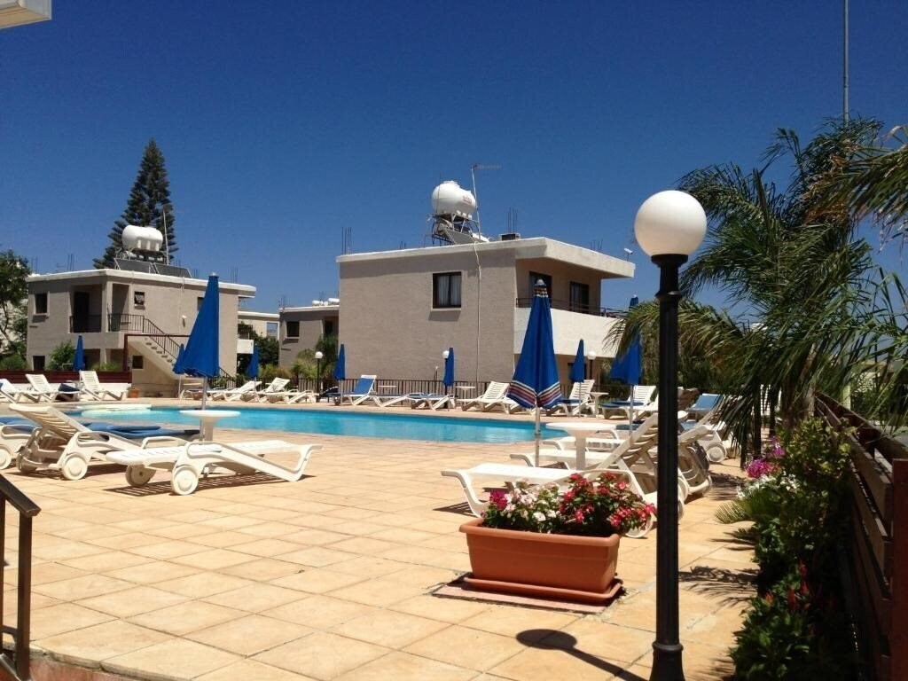 Фото Maricosta Hotel Apartments & Villas 3*