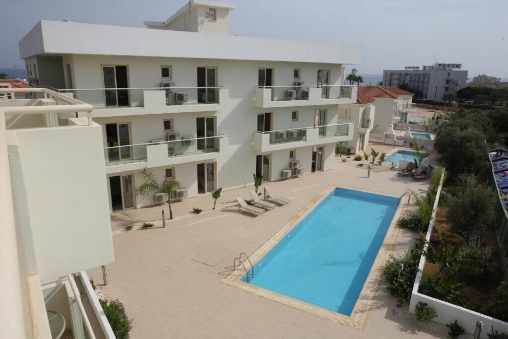 Фотографія Athena Beach Villas 3*