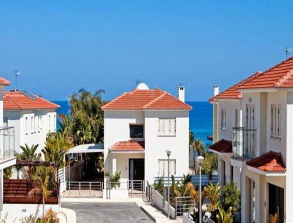 Картинка Athena Beach Villas 3*