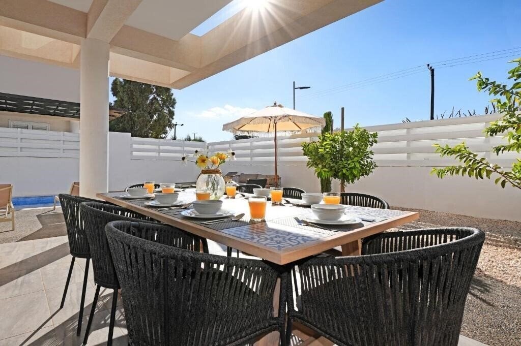 Фото Villa Queen Valentina 2*