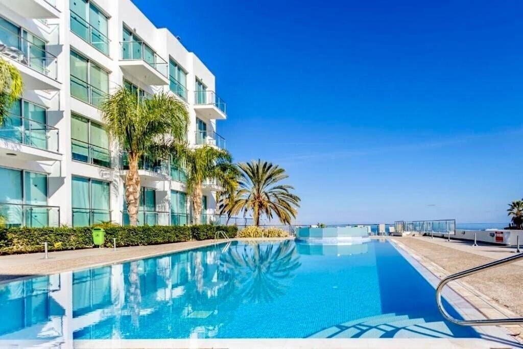 Отель Sea View Apartment 2*