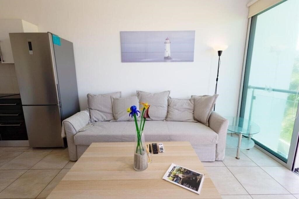 Картинка Sea View Apartment 2*