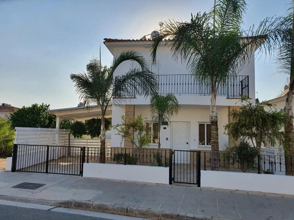 Готель Protaras Sea View Villa With Private Pool 2*