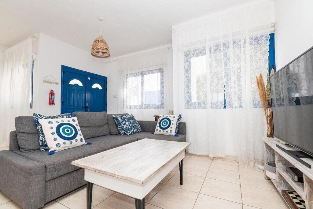 Картинка St Nicolaos Villa Ekaterina 3 BDRM 3*