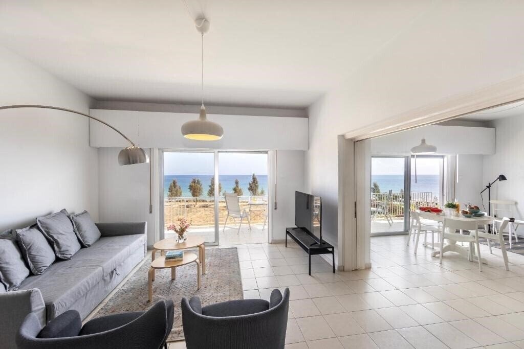Изображение Protaras H2O Seafront Suite 3*