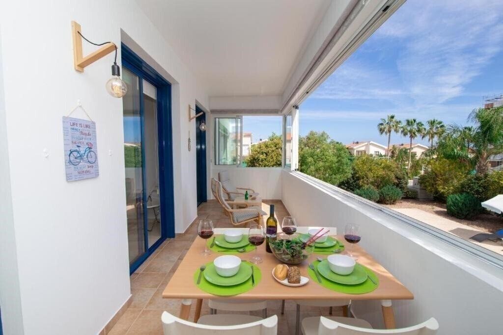 Фото The Good Times Apartment 3*
