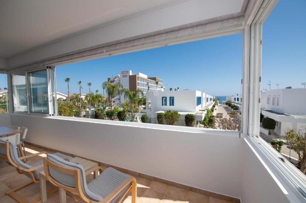 Изображение The Good Times Apartment 3*