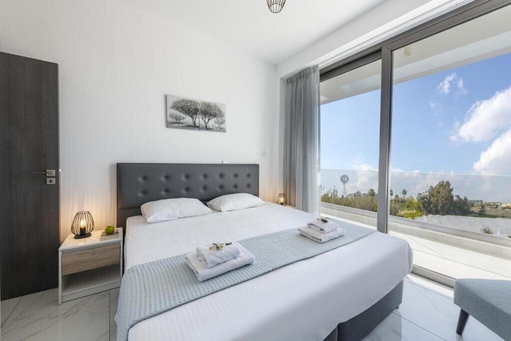 Фото Protaras Royal Pearl Villa 7 3*