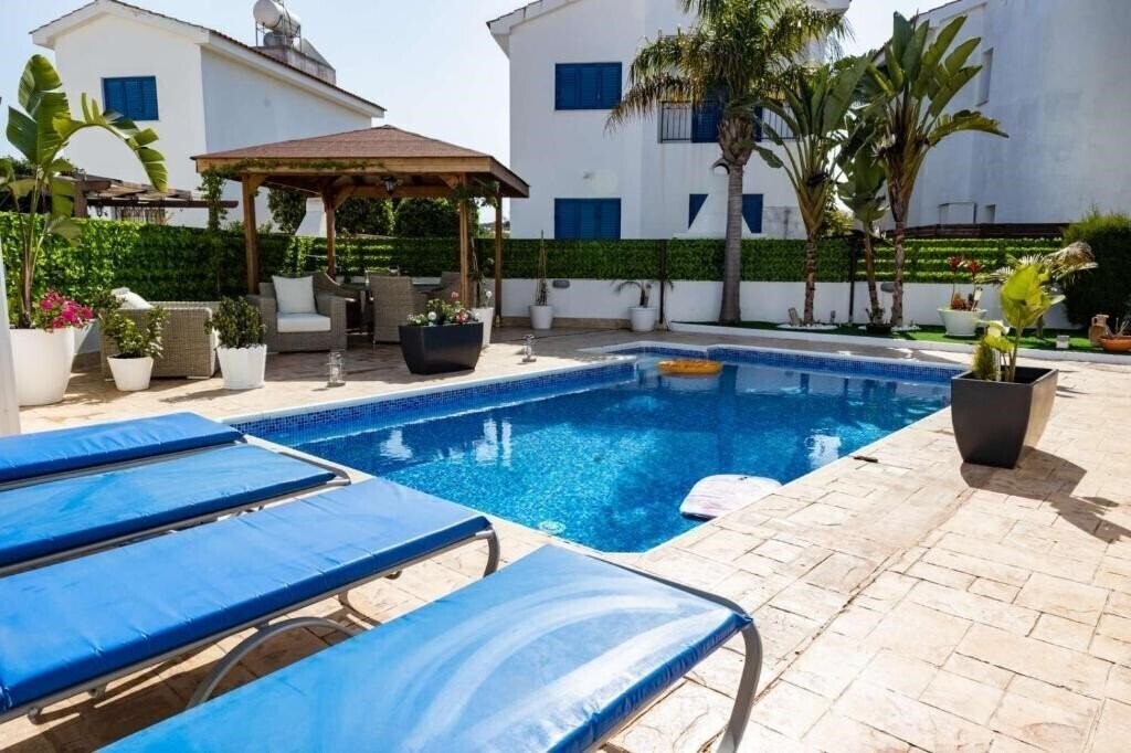 Готель Villa Alexander The Great 3*