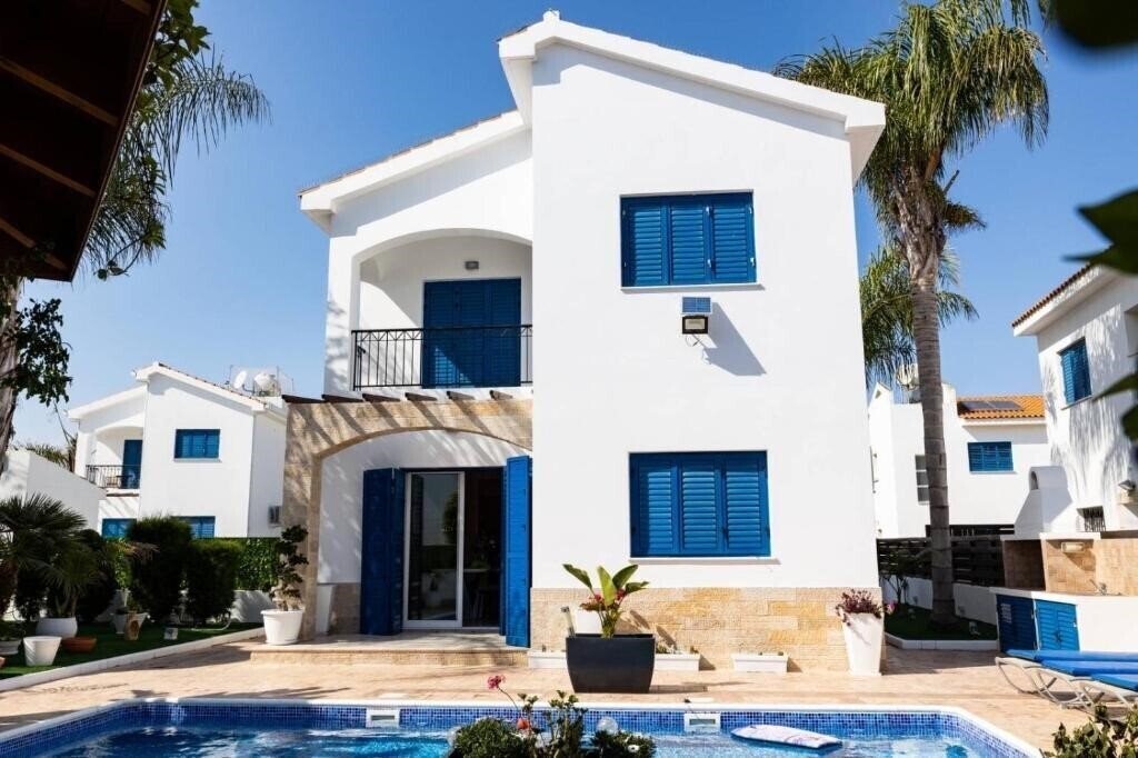 Фотографія Villa Alexander The Great 3*