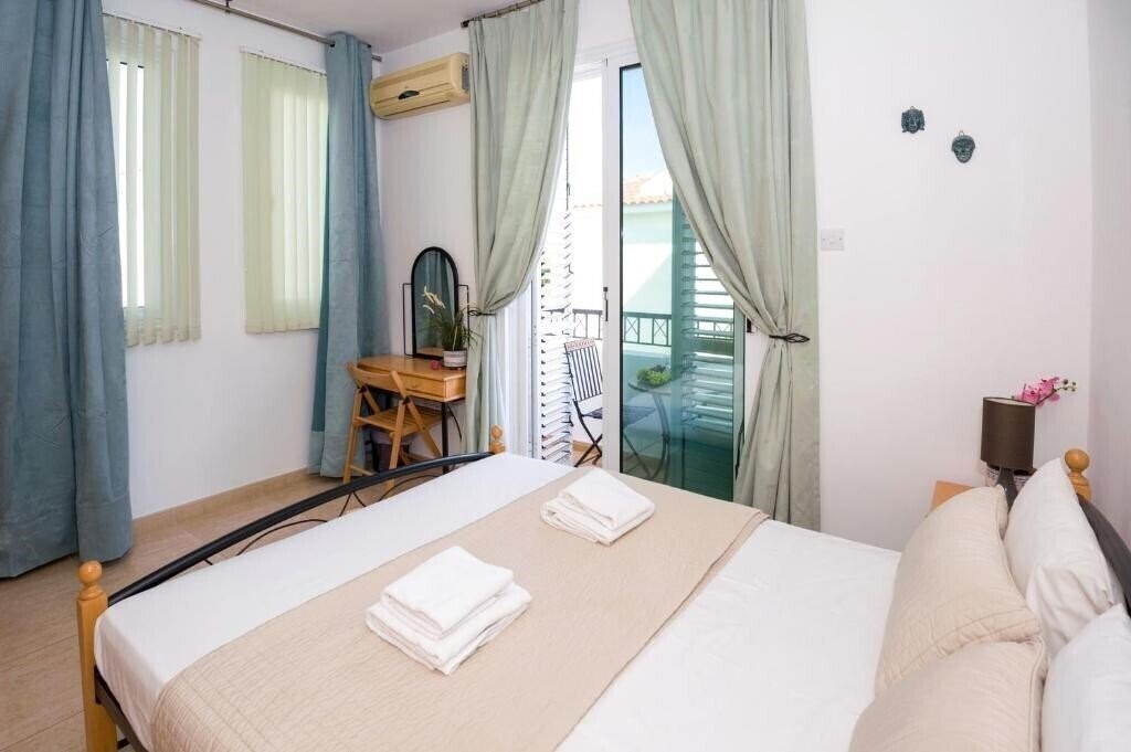 Фото Villa Mandy 3*