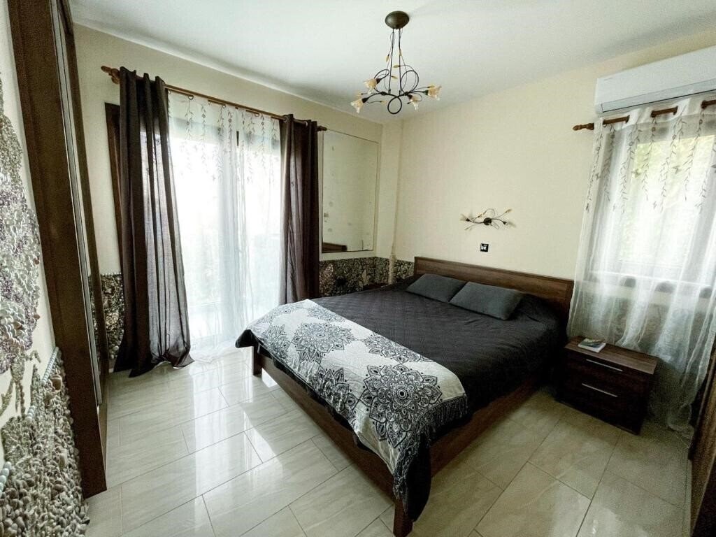 Фото Mosaic Villa by The Sea 2*