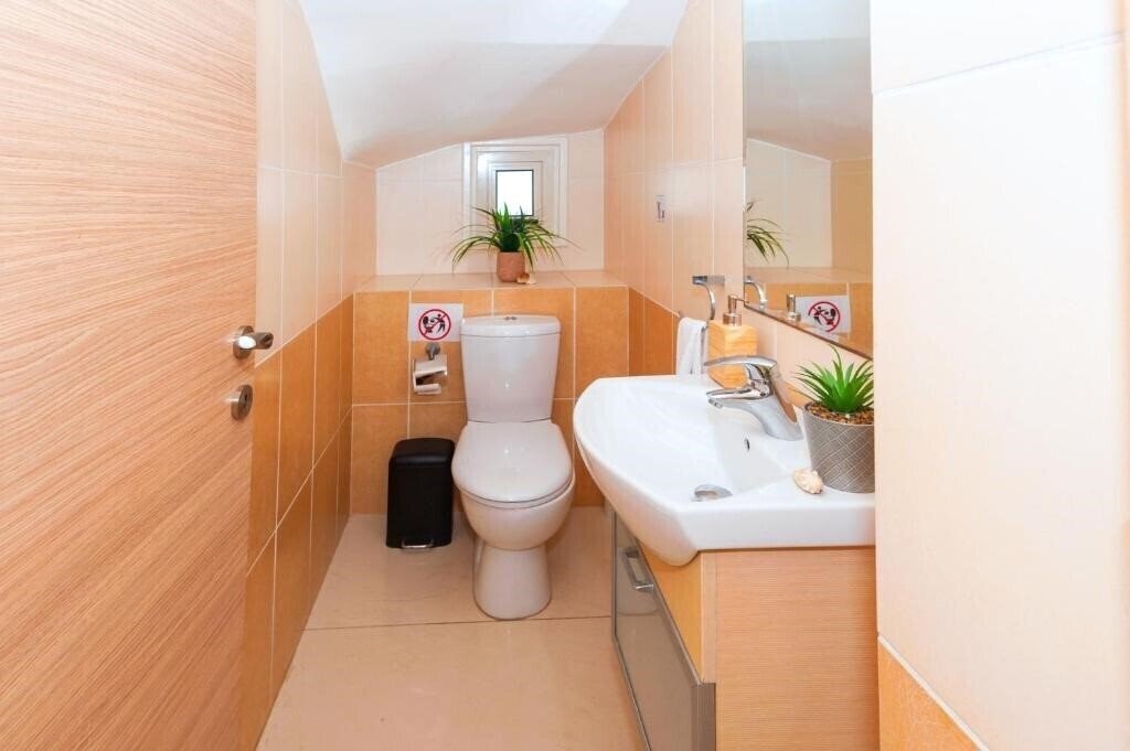 Фотографія Villa Aurora - 100m From Pernera Beach 3*