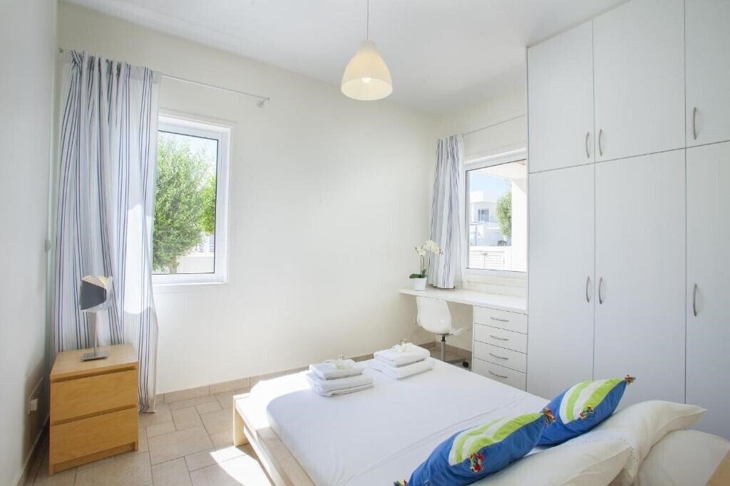 Фото Protaras Seafront Villa Melissa 3*